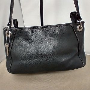 VINTAGE FOSSIL BLACK LEATHER SHOULDER BAG
